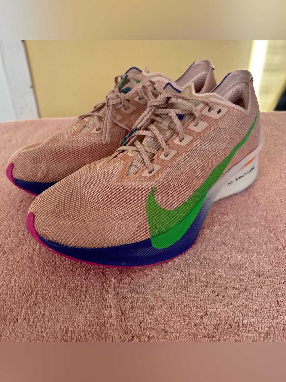 Nike ZoomX Vaporfly Next% 4 IM6366-605 Women’s Size 9.5